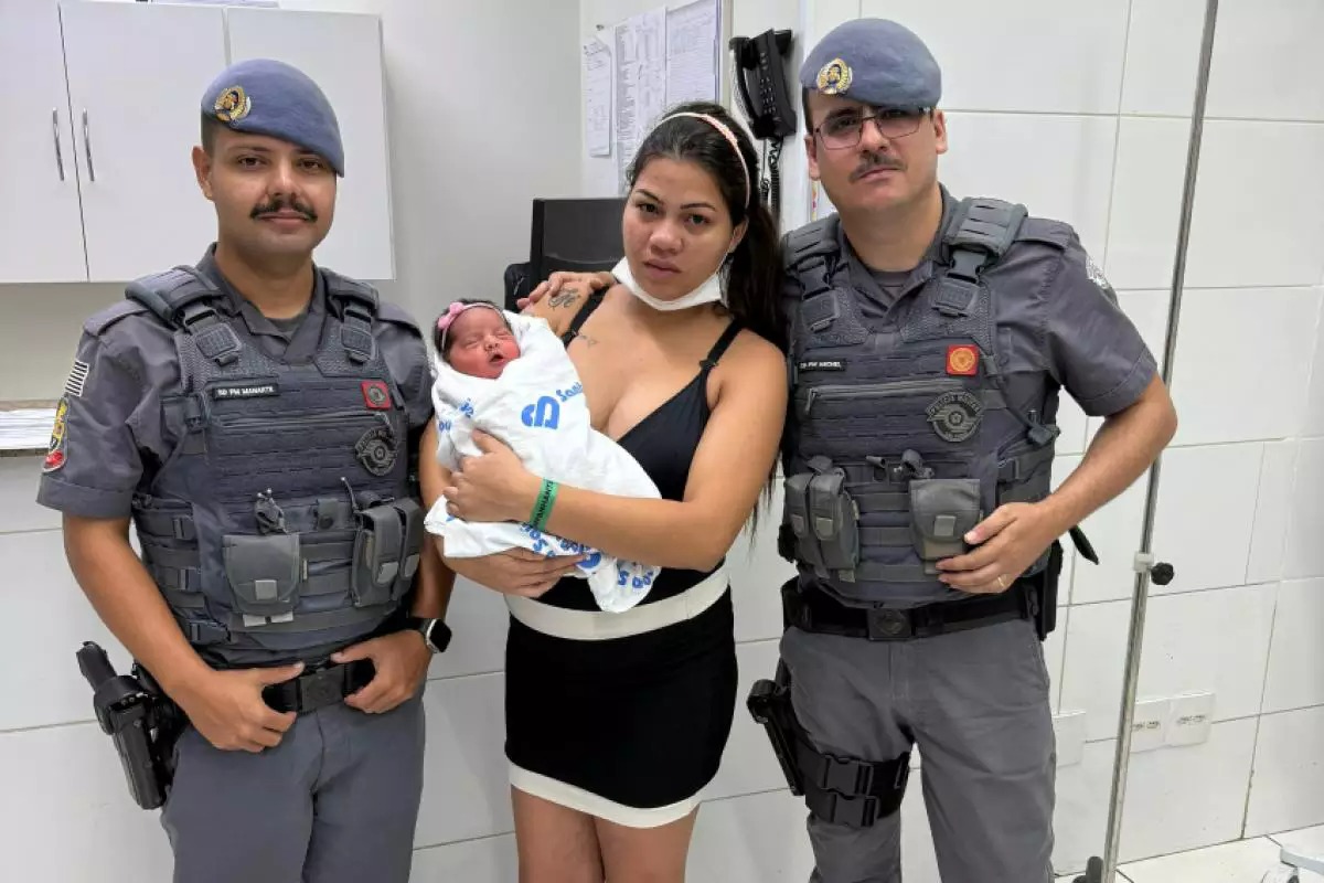 Polícia salva bebê engasgada em Araçatuba