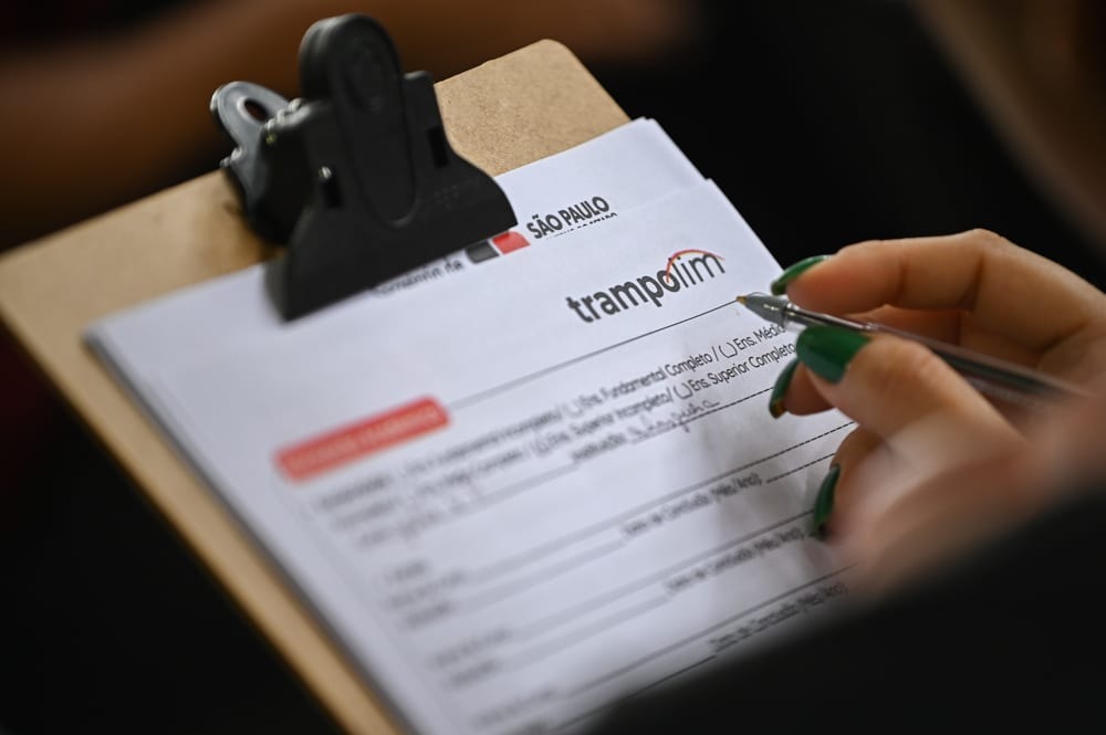Mais de 220 vagas movimentam PATs da região nesta semana